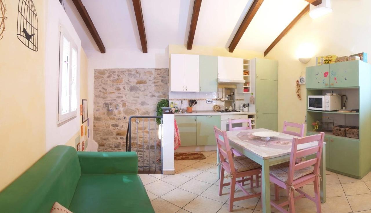 La Casa Nel Caruggio Apartment Diano Arentino Luaran gambar